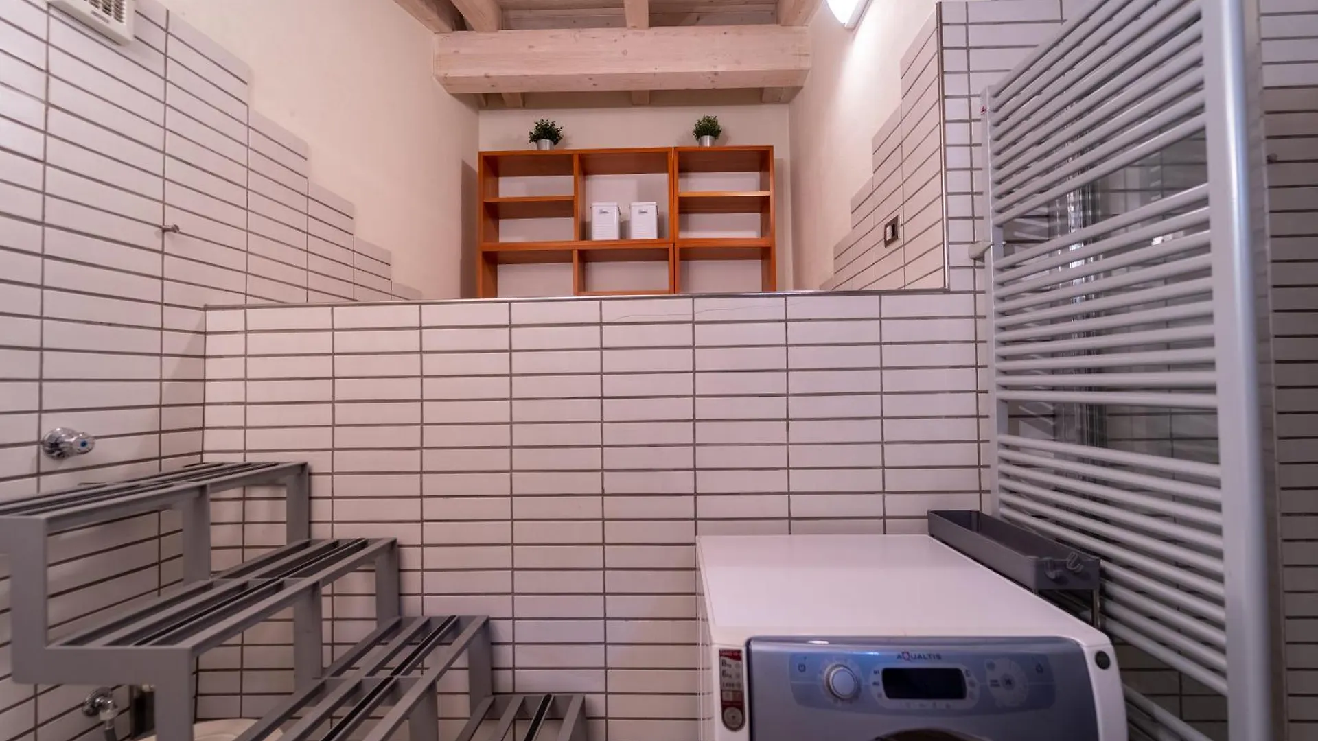 Apartment Realkasa Schiavonia Studio Bologna