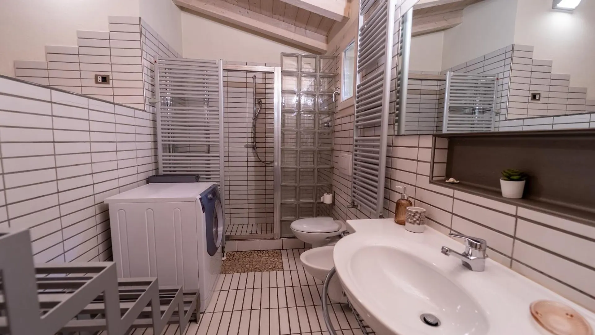 Realkasa Schiavonia Studio Μπολόνια
